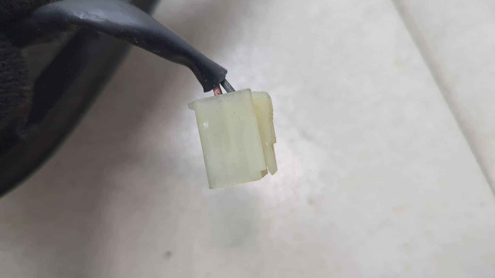 Зеркало левое электрическое