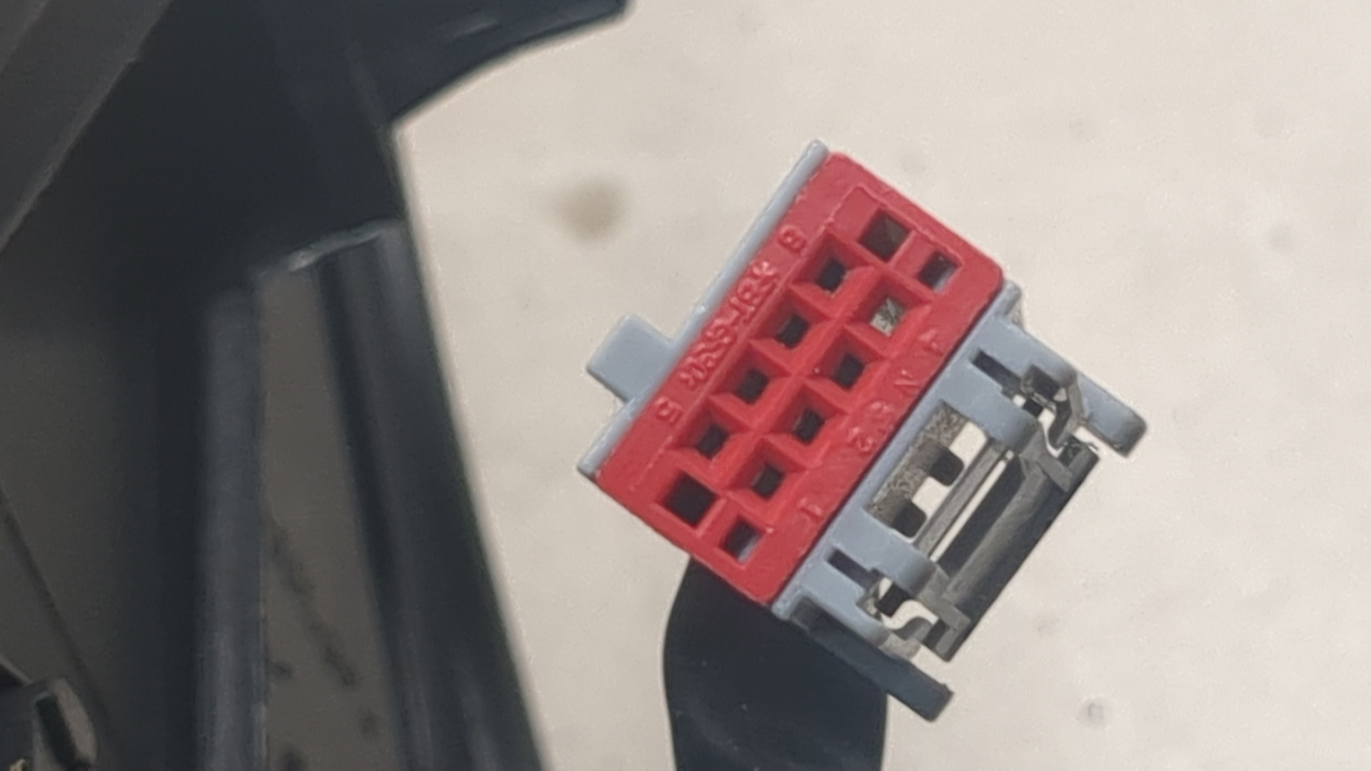 Зеркало левое электрическое