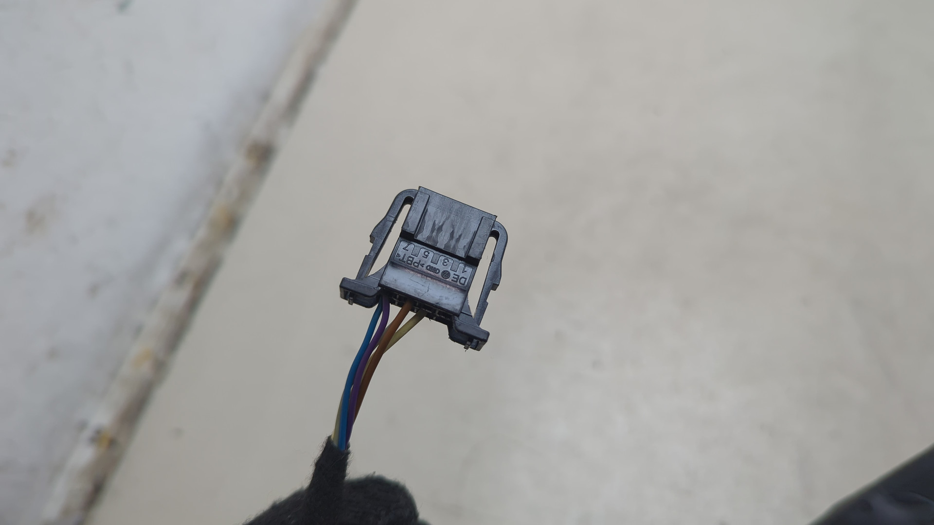 Зеркало правое электрическое