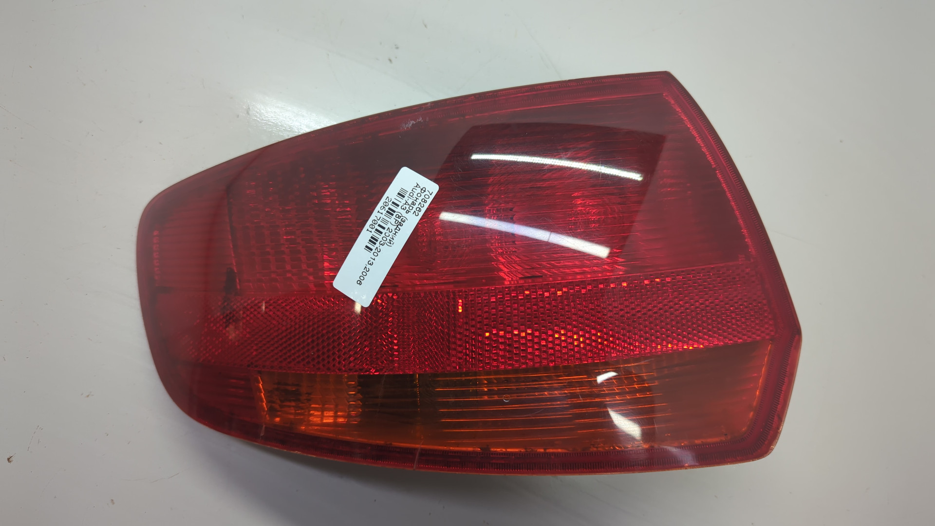 Фонарь задний левый