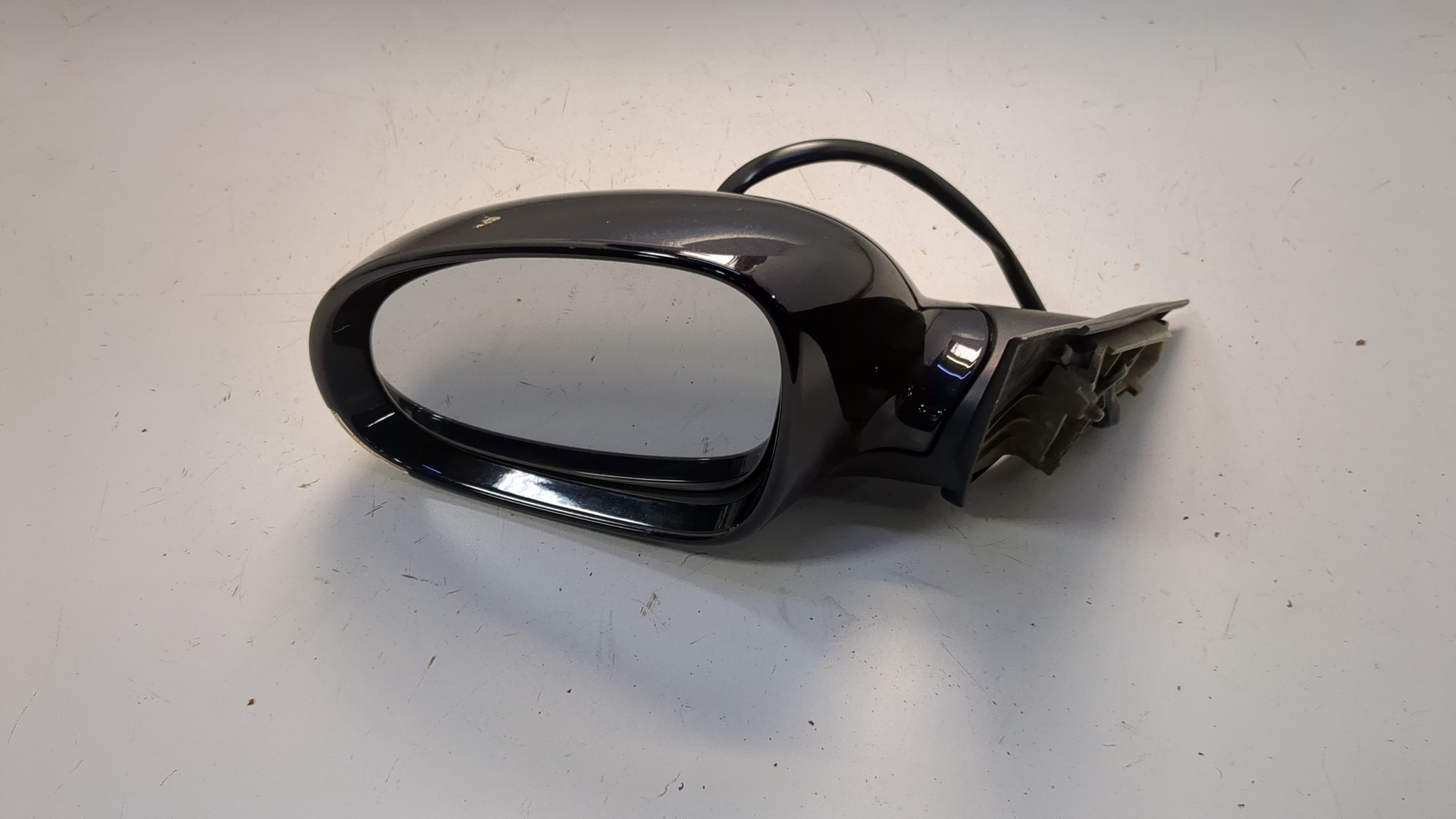 Зеркало левое электрическое