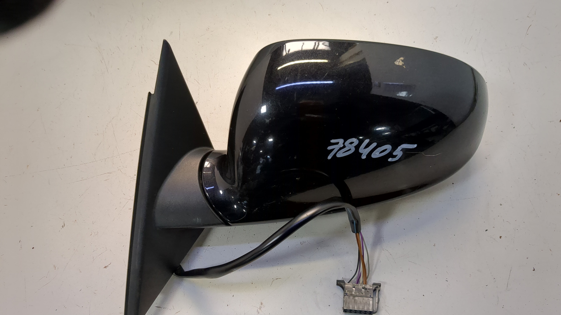 Зеркало левое электрическое