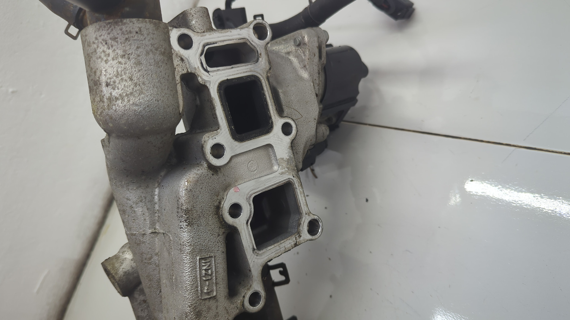 Клапан рециркуляции выхлопных газов (EGR)