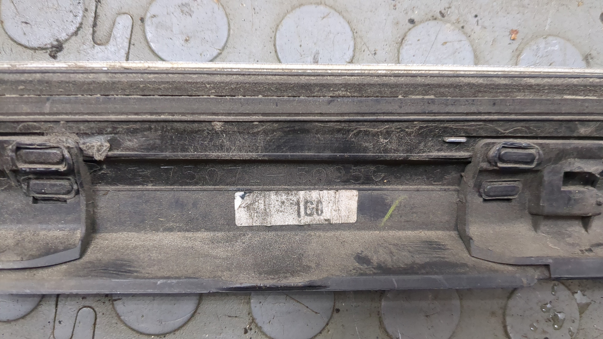 Молдинг двери