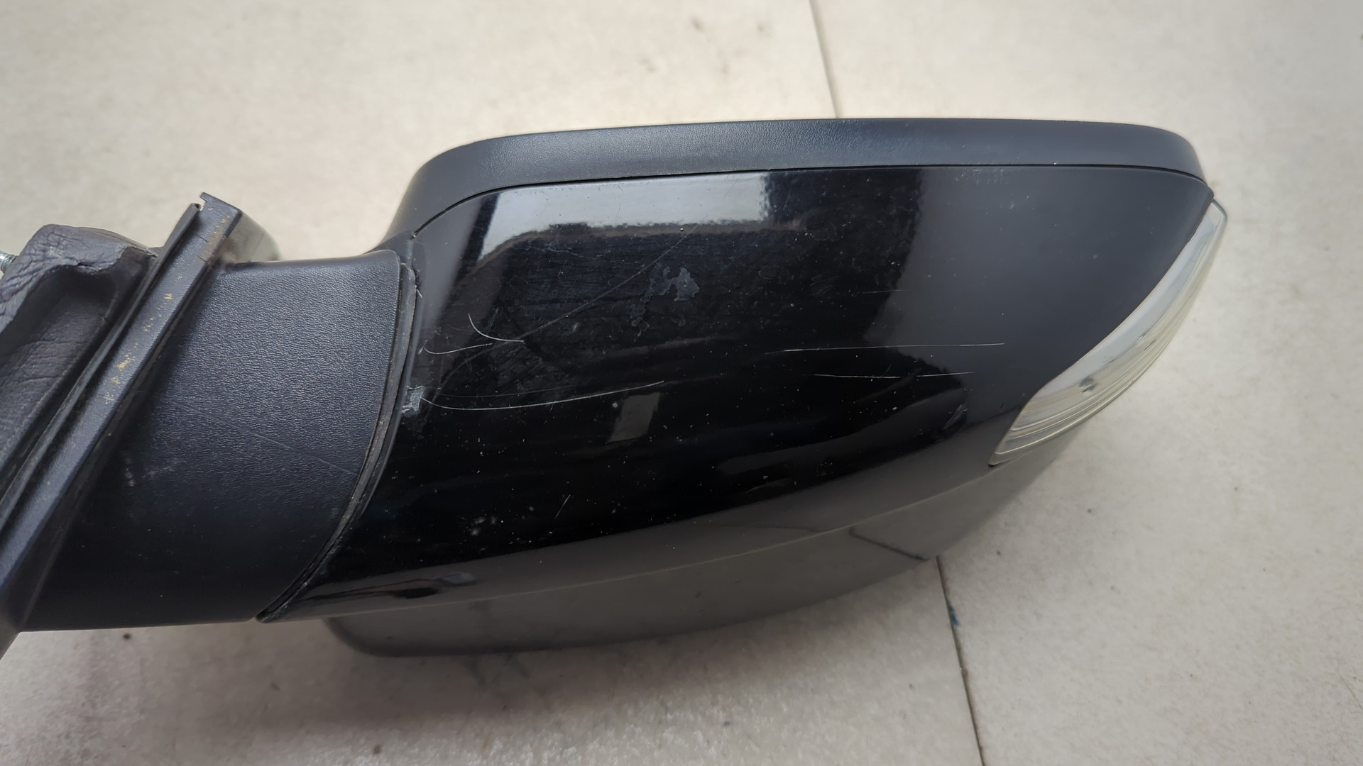 Зеркало правое электрическое