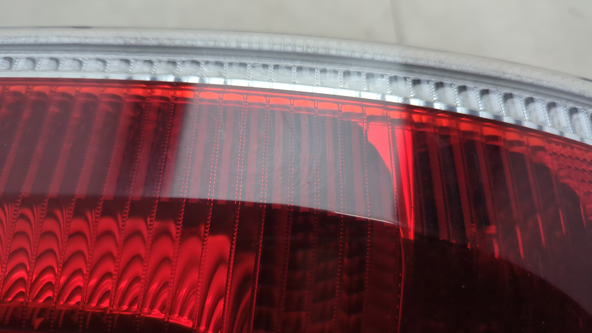 Фонарь задний правый