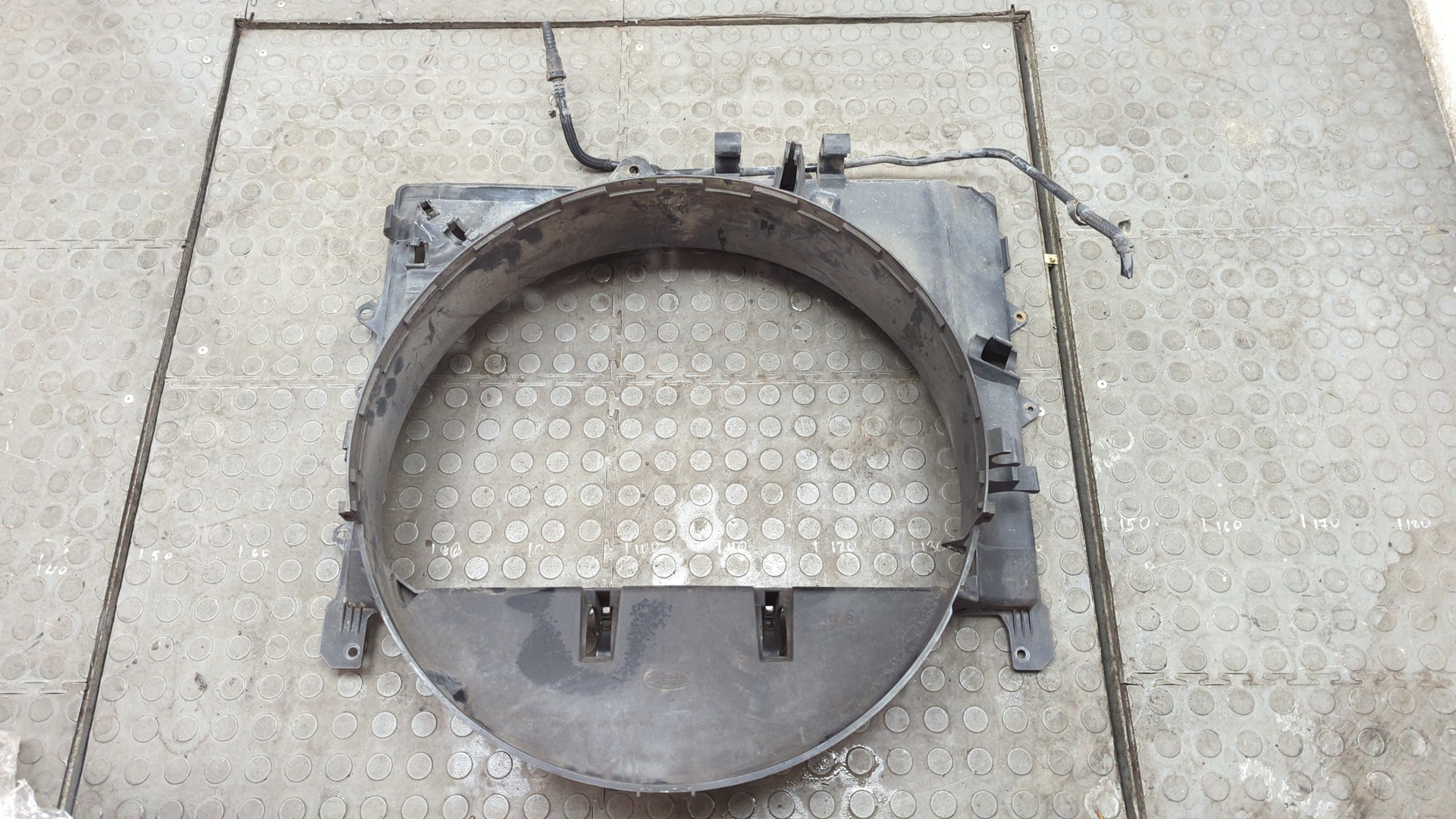 Диффузор вентилятора