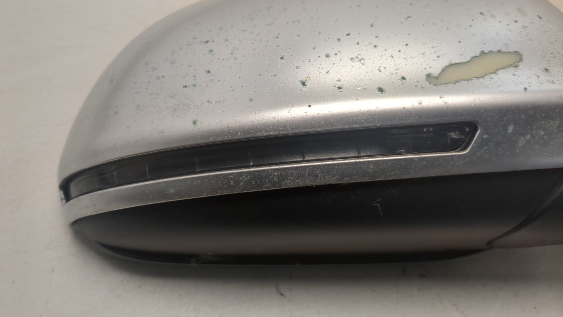 Зеркало правое электрическое