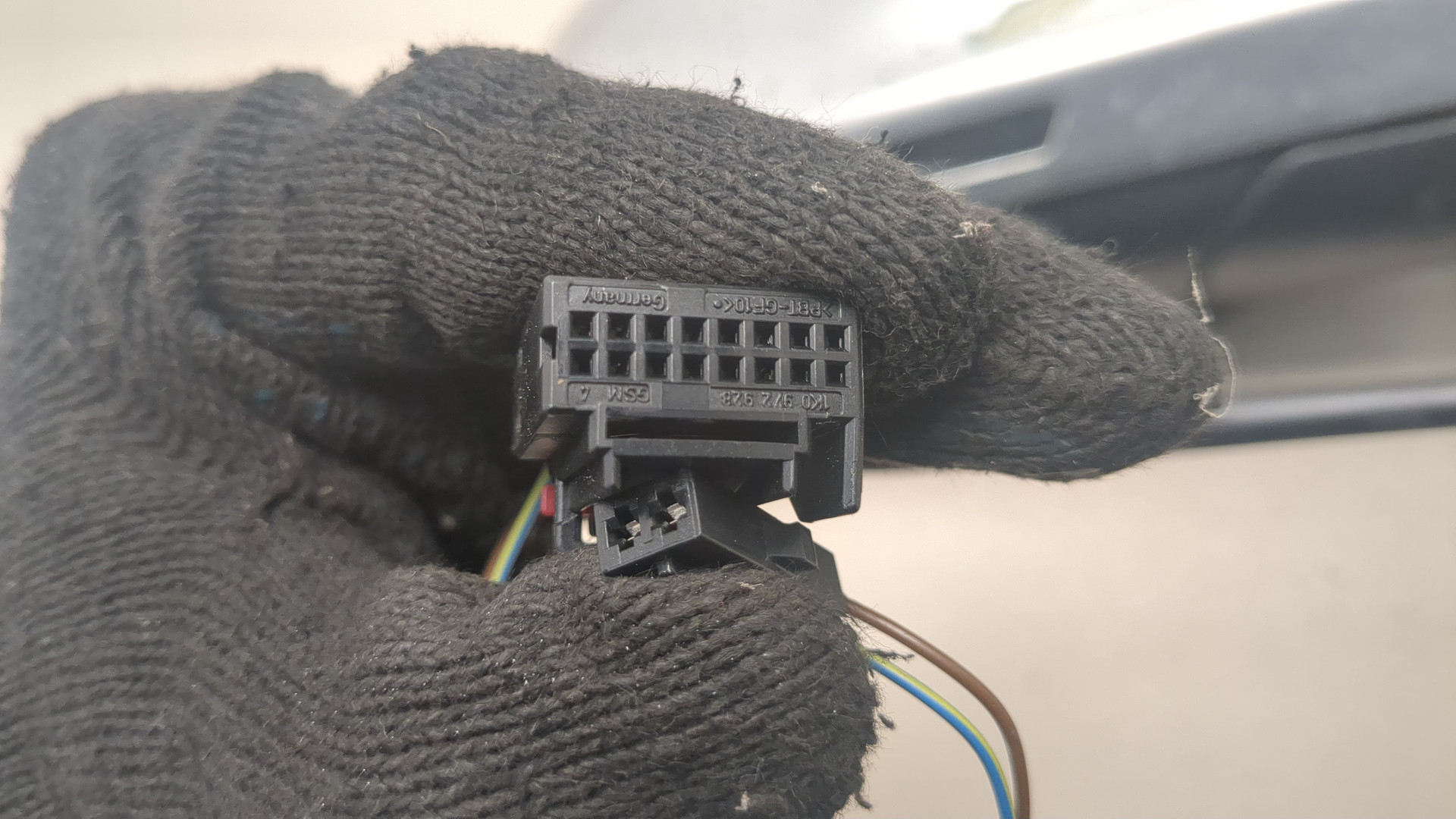 Зеркало правое электрическое