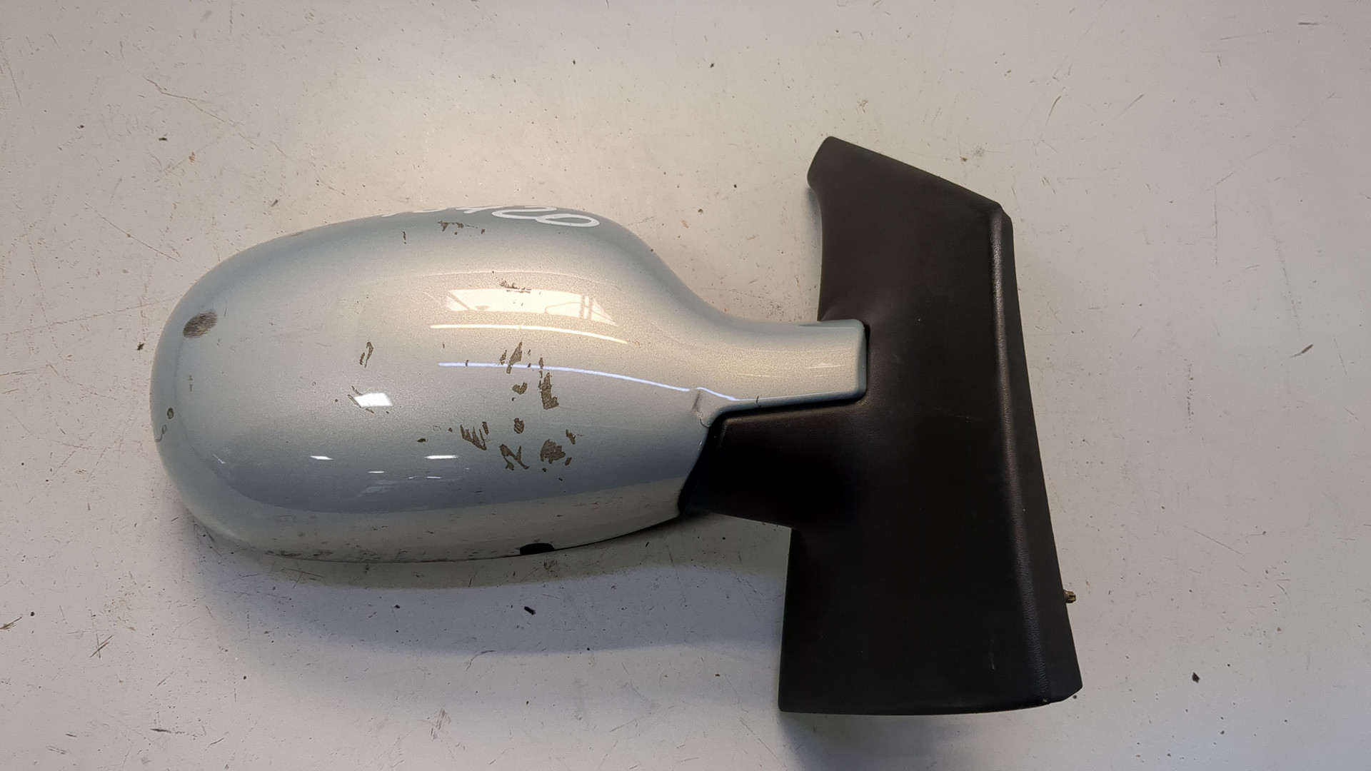 Зеркало правое электрическое