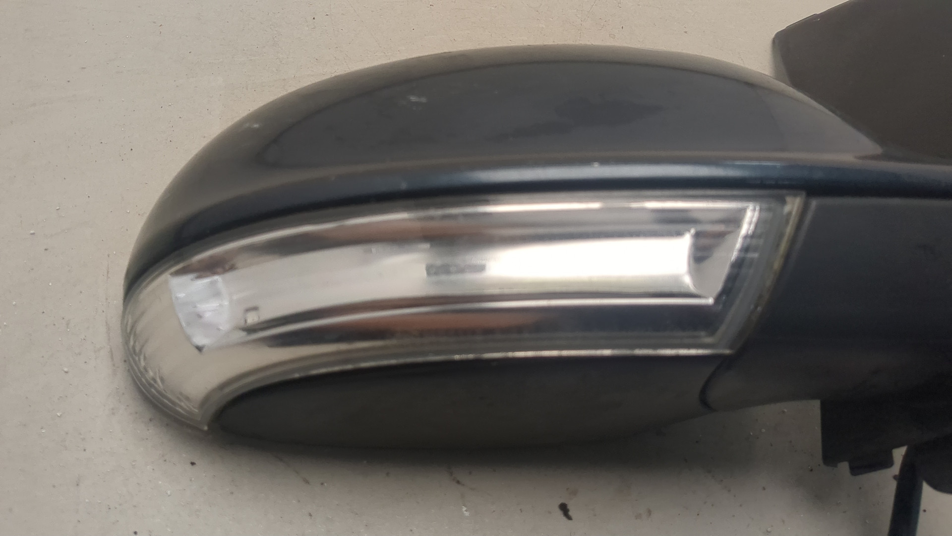 Зеркало правое электрическое