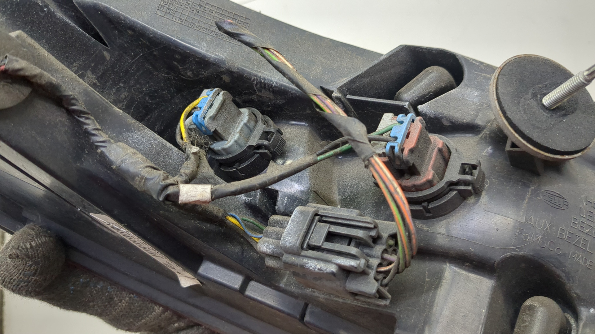 Фонарь задний правый