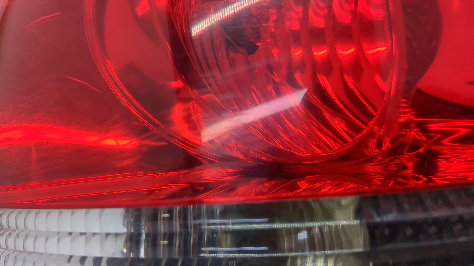 Фонарь задний левый