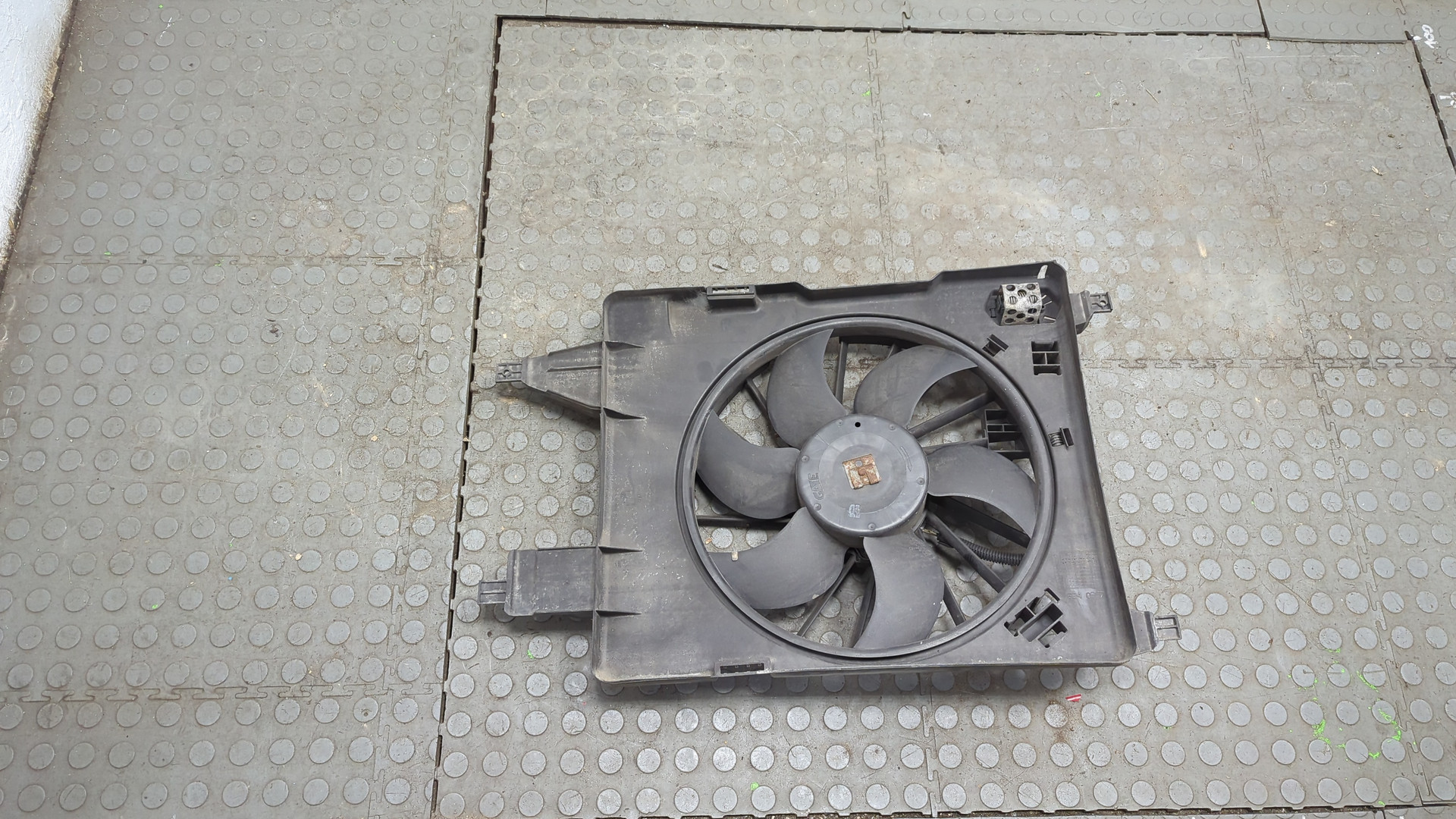 Вентилятор радиатора