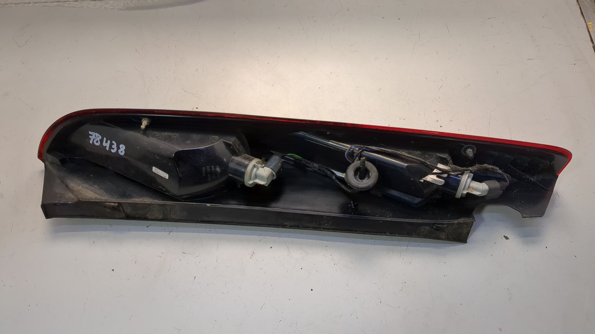 Фонарь задний правый