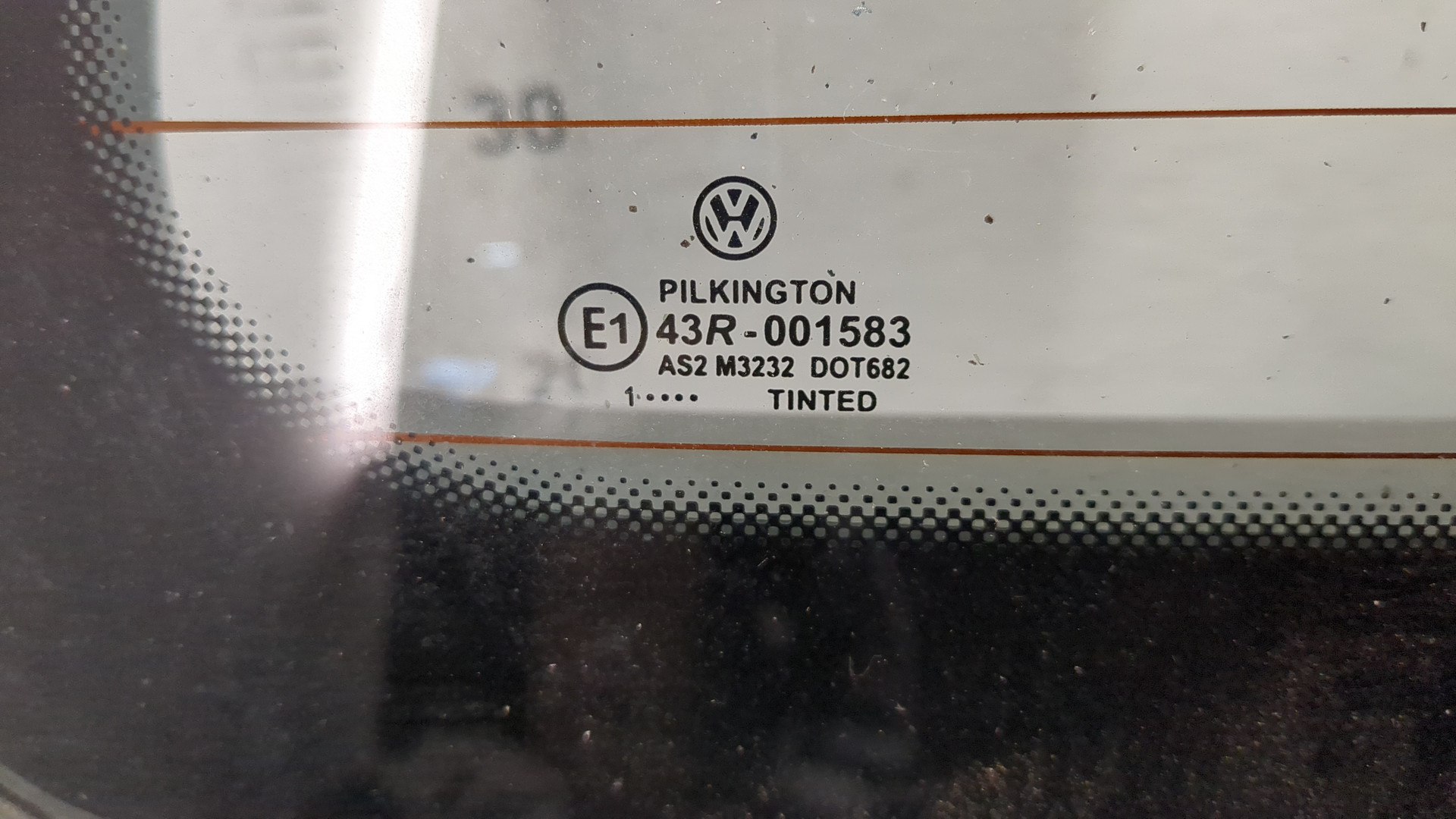 Дверь багажника