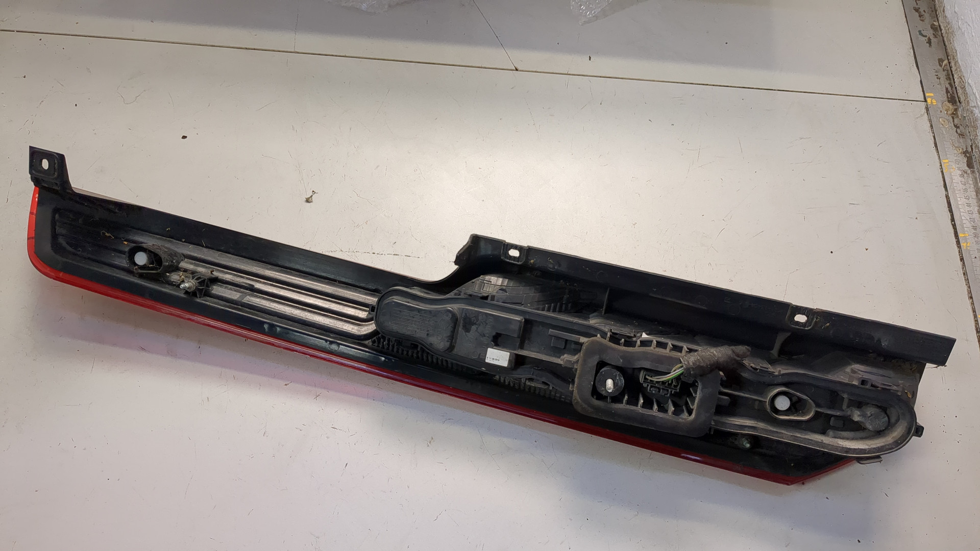 Фонарь задний правый