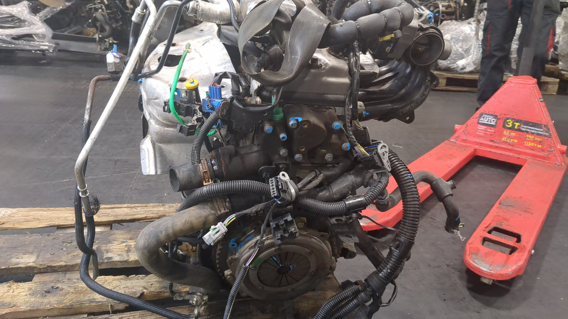 Двигатель (ДВС)