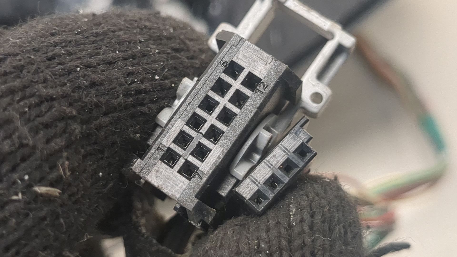 Зеркало правое электрическое