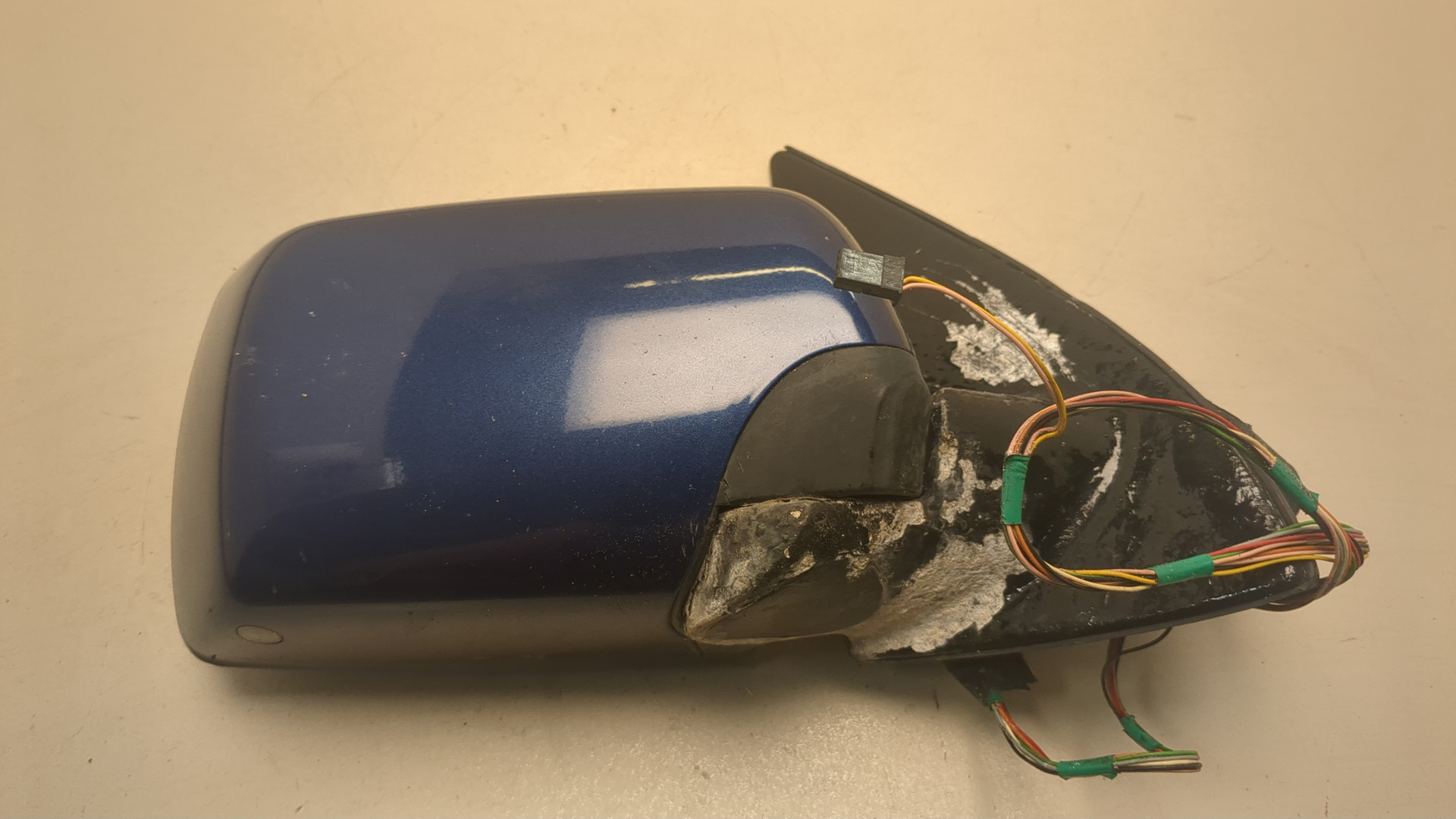 Зеркало правое электрическое