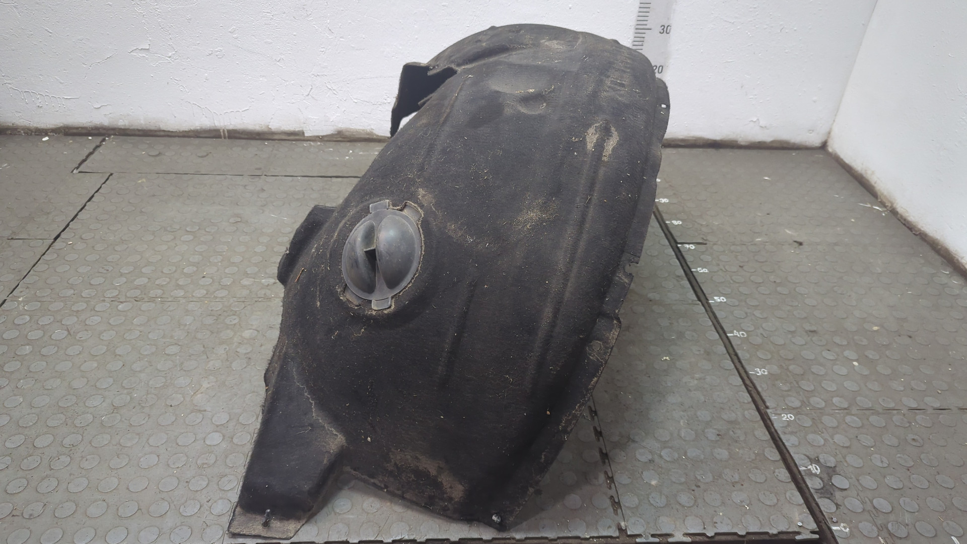 Локер передний левый