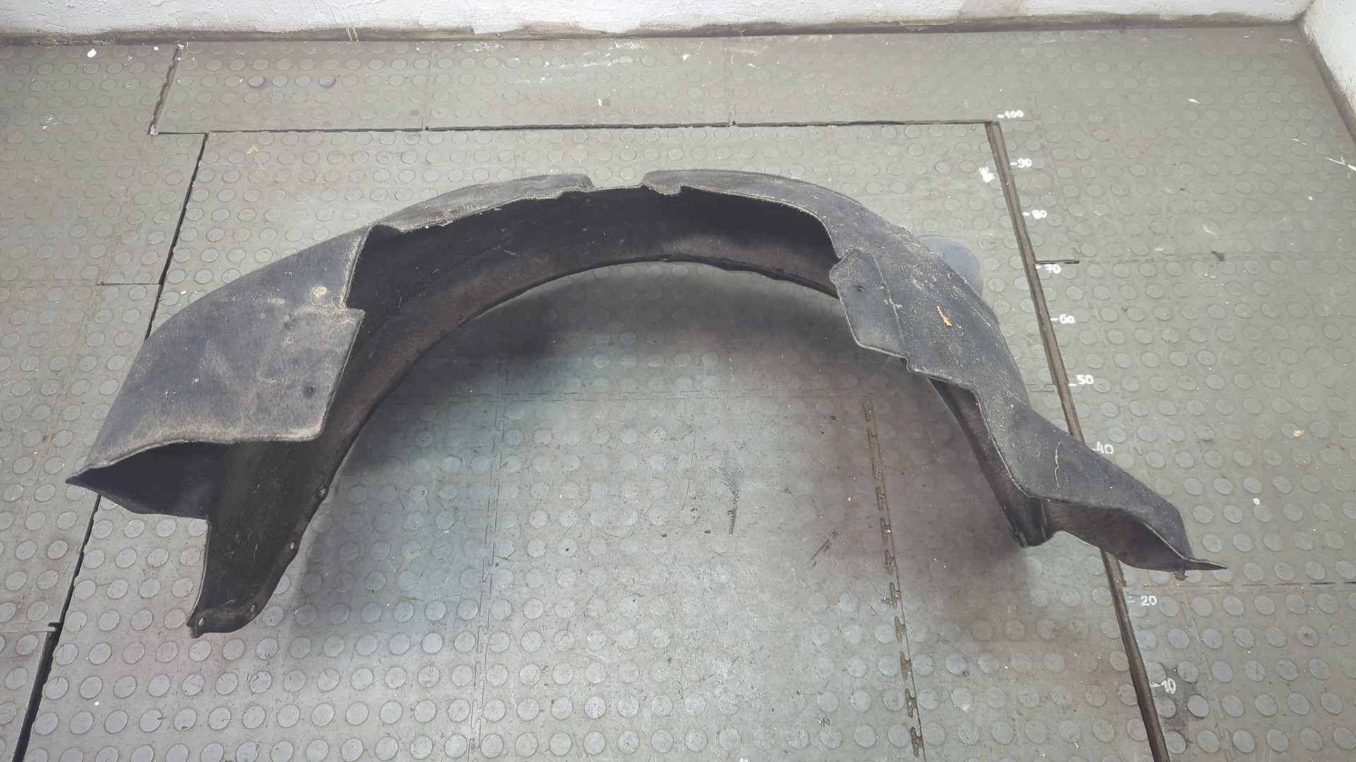 Локер передний левый