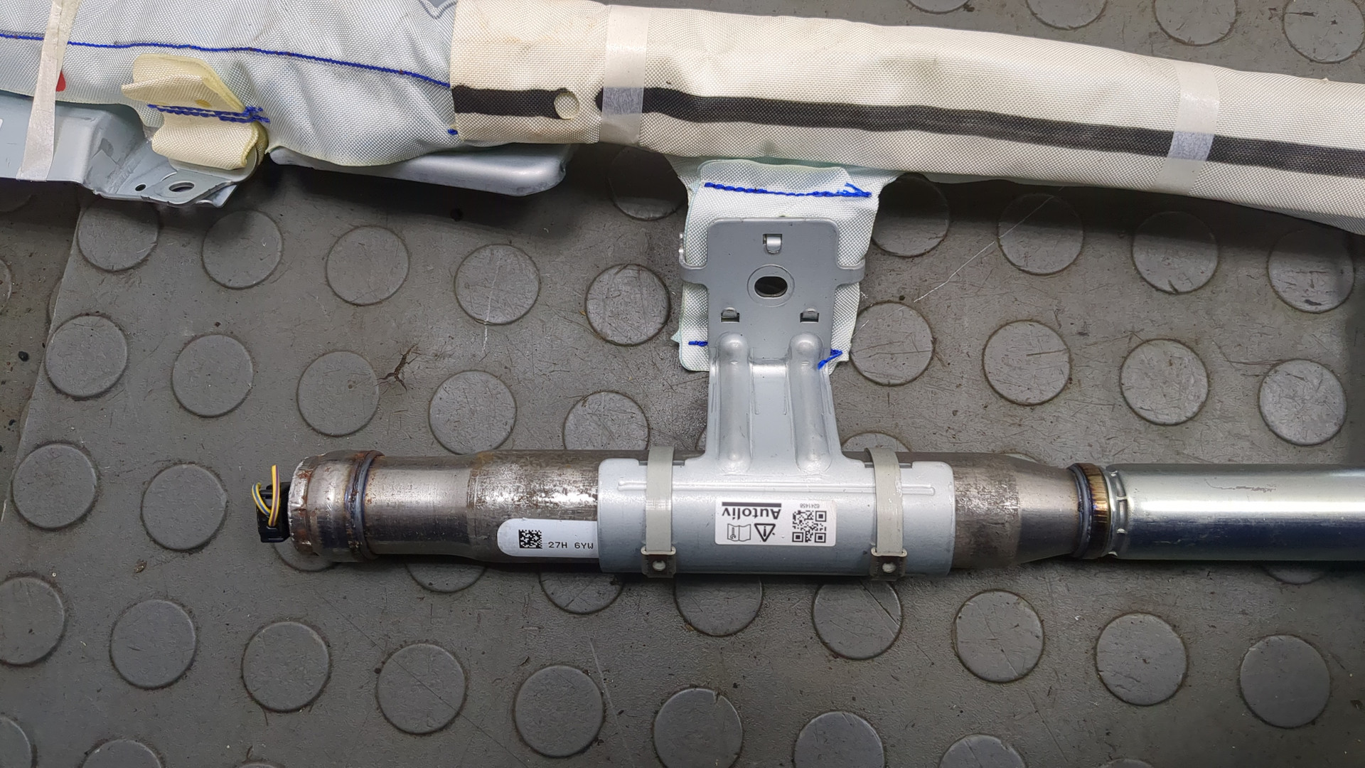 Подушка безопасности боковая (шторка)