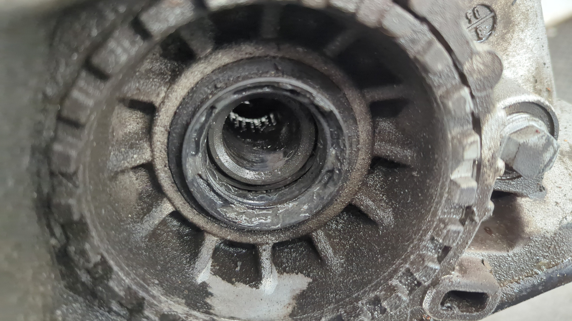 МКПП (механическая коробка переключения передач)