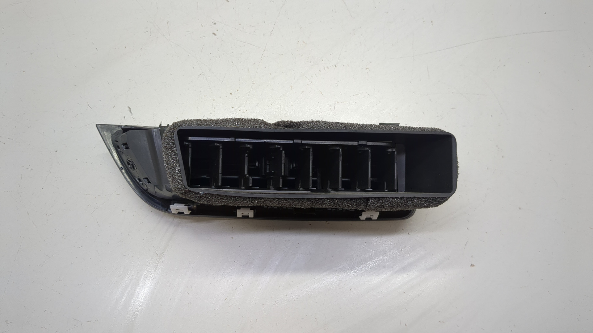 Дефлектор воздушный