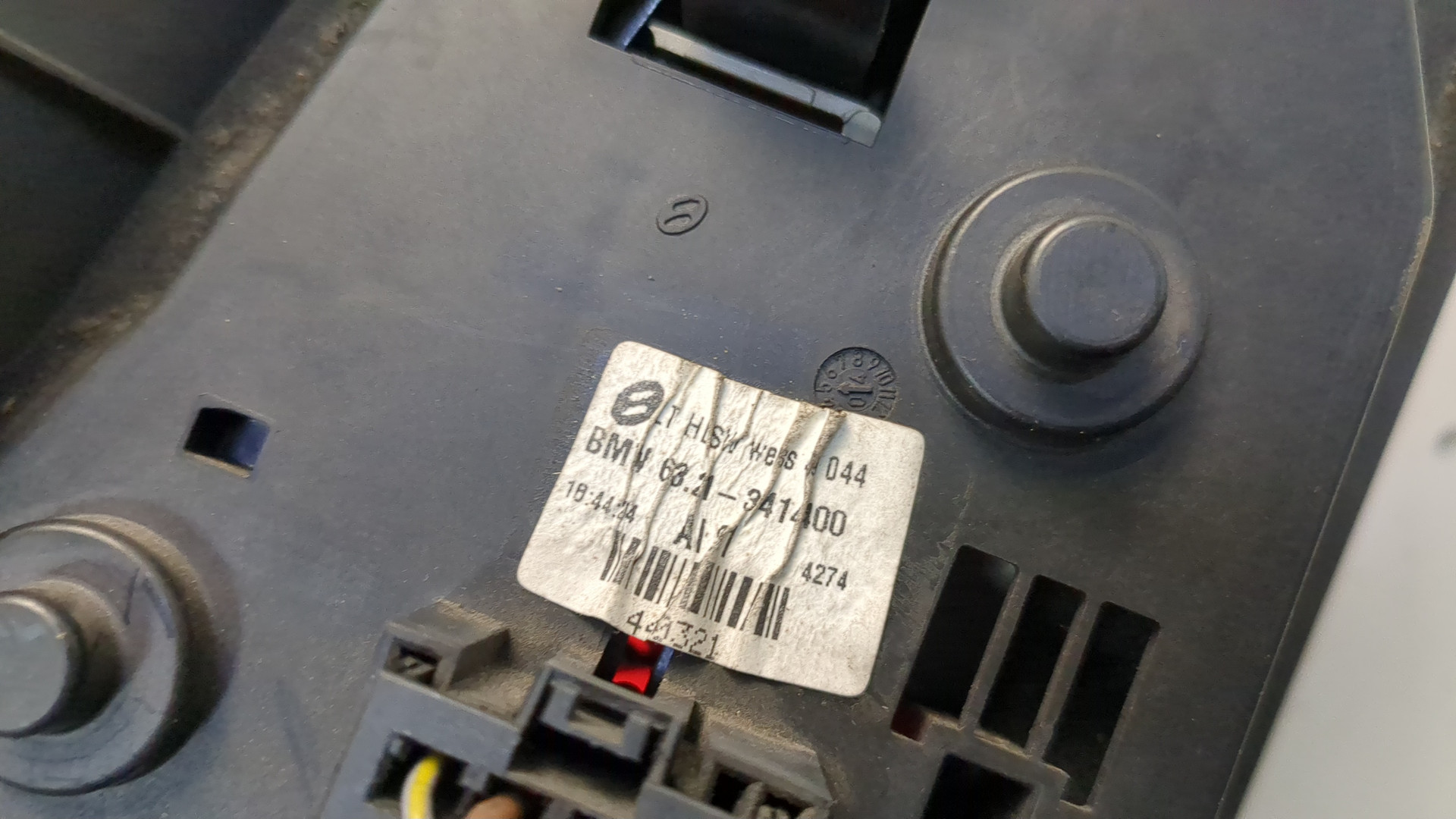 Фонарь задний правый