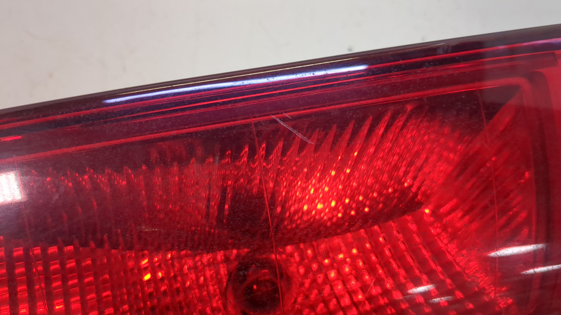 Фонарь задний левый