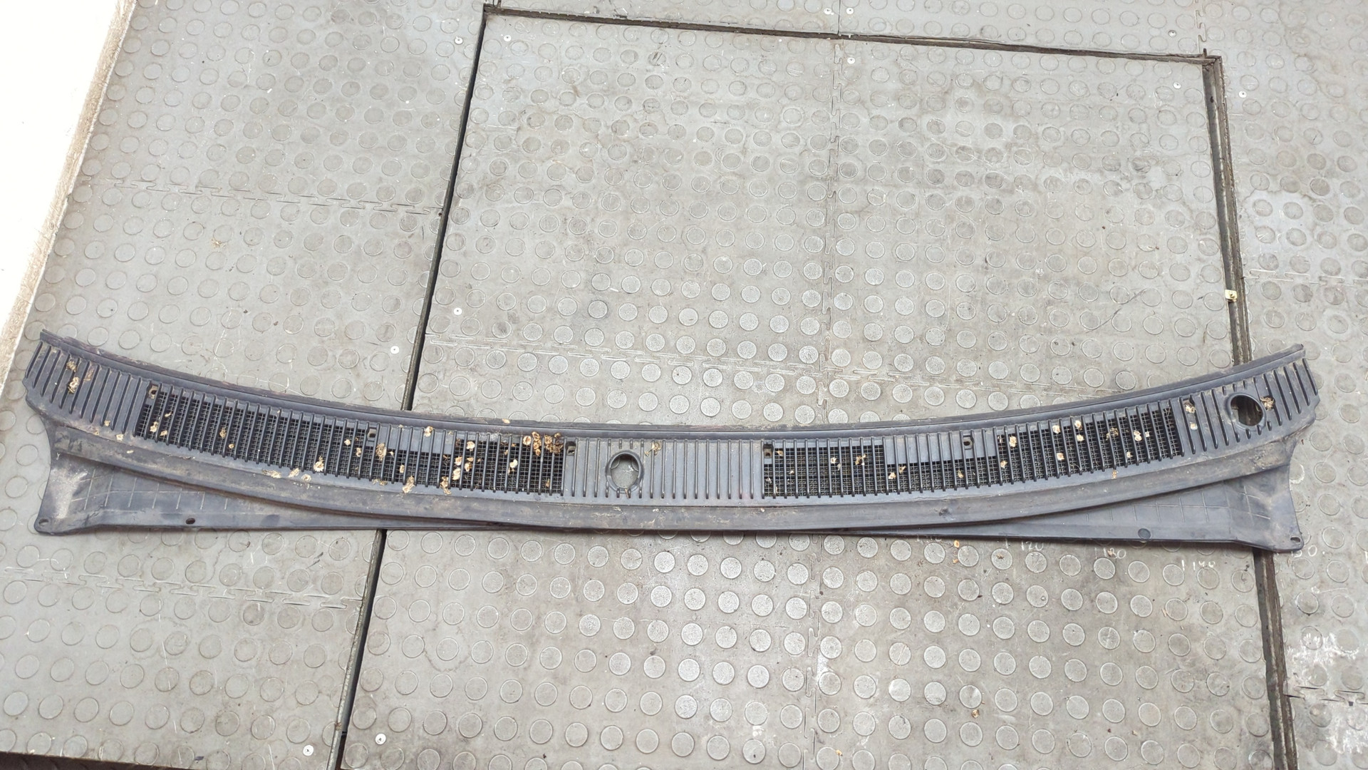 Решетка стеклоочистителей (Жабо)