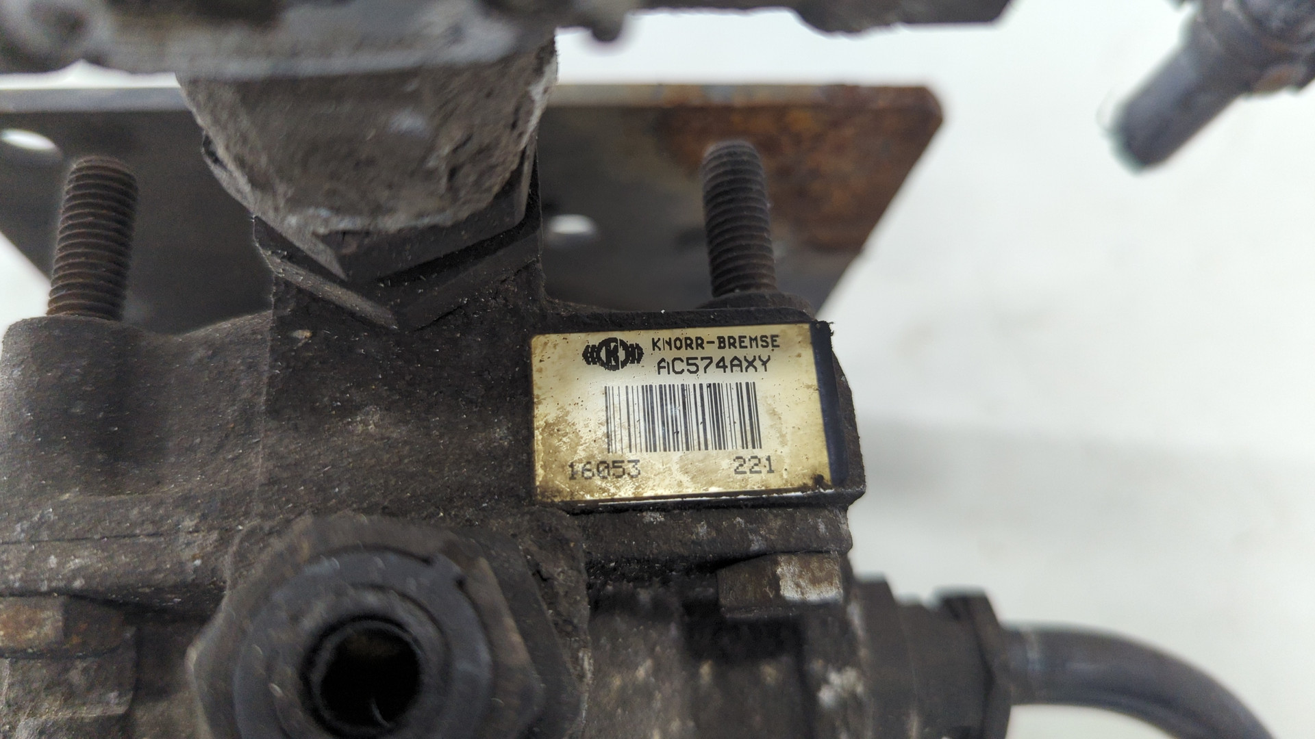 Кран нагрузочный