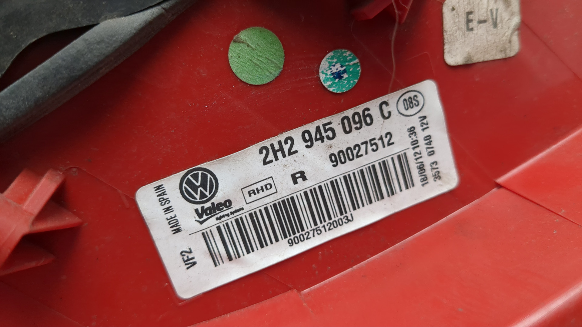 Фонарь задний правый