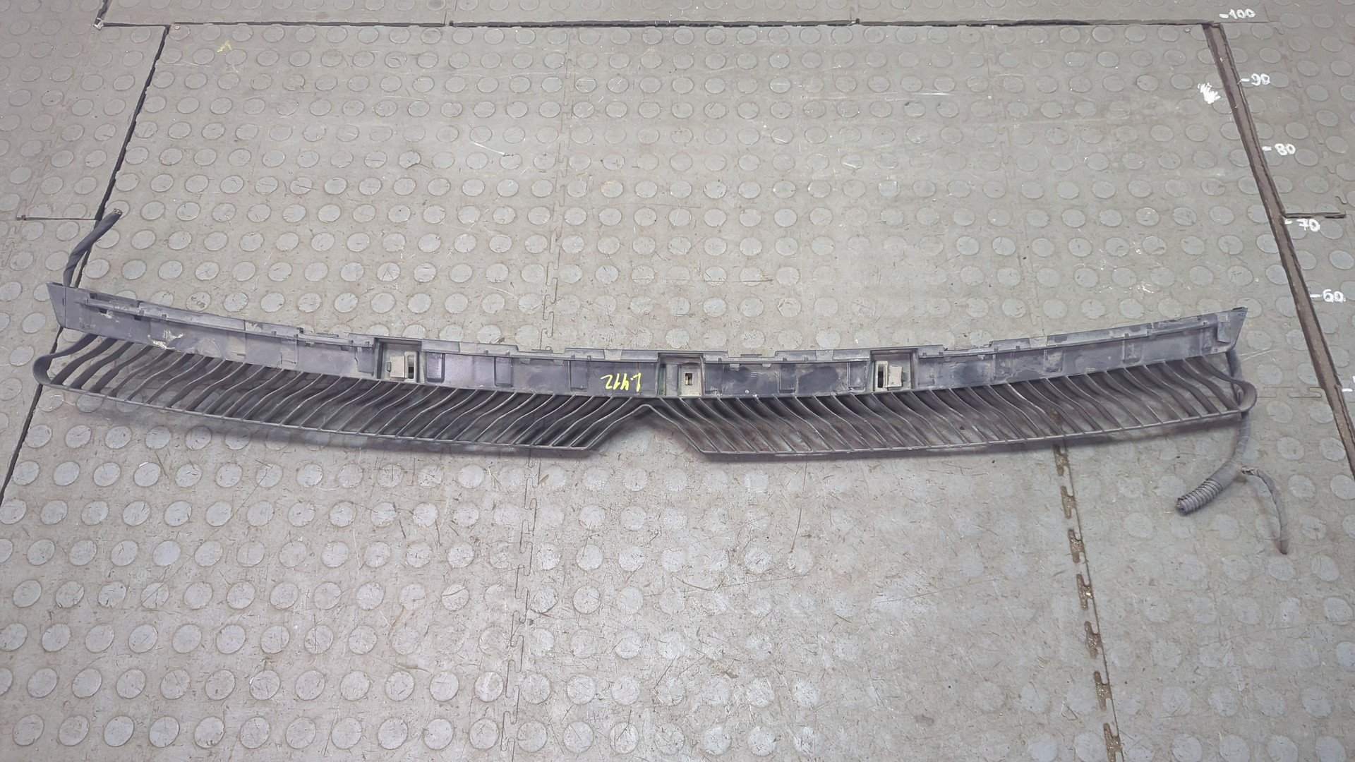 Усилитель заднего бампера