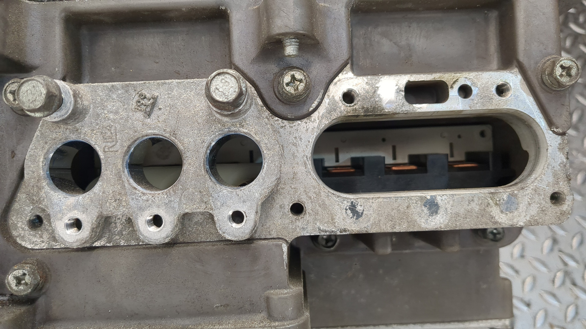 Преобразователь напряжения (адаптер)