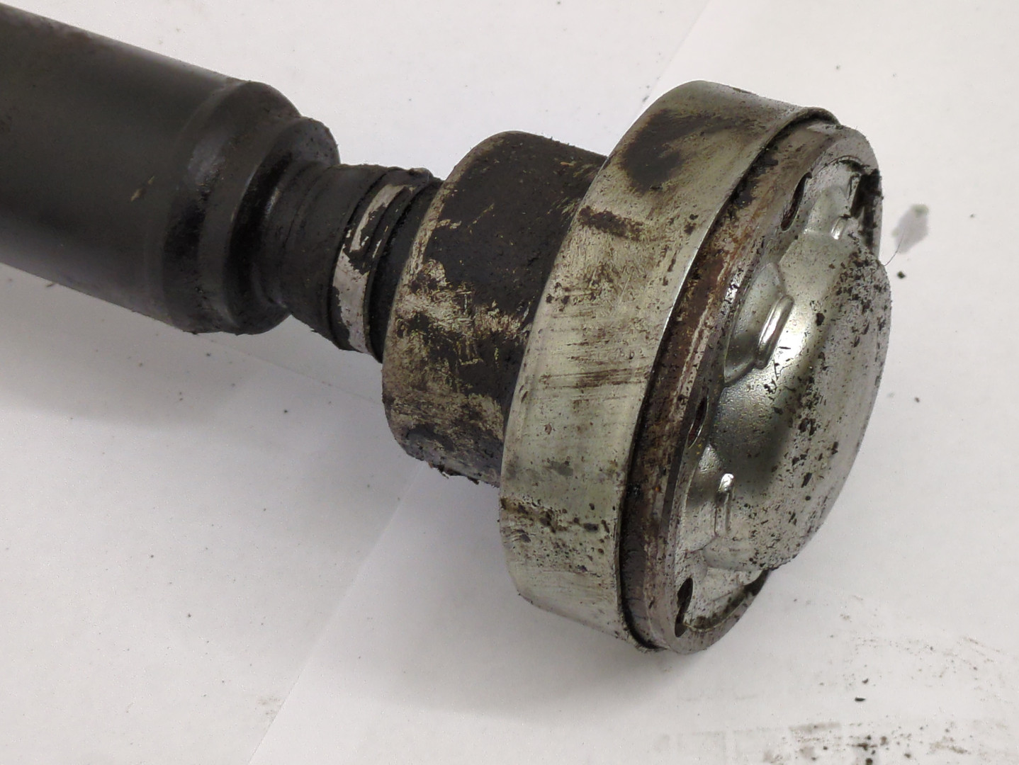 Вал карданный передний