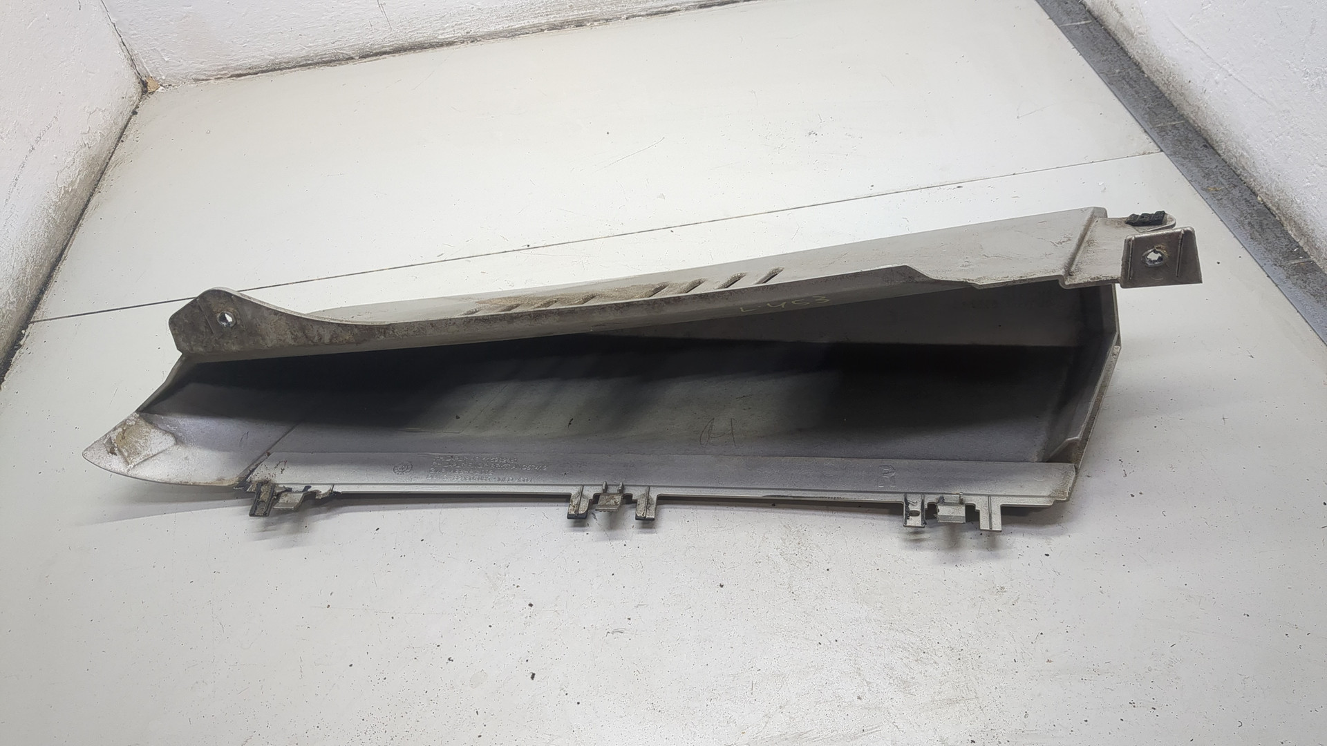 Накладка стойки