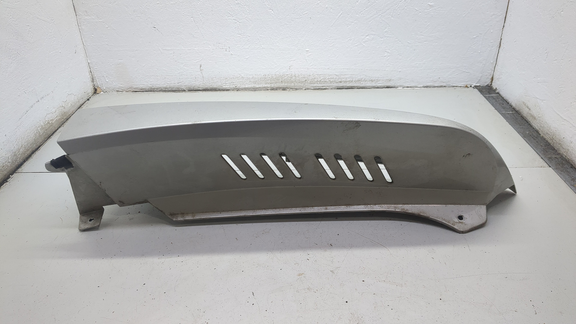 Накладка стойки