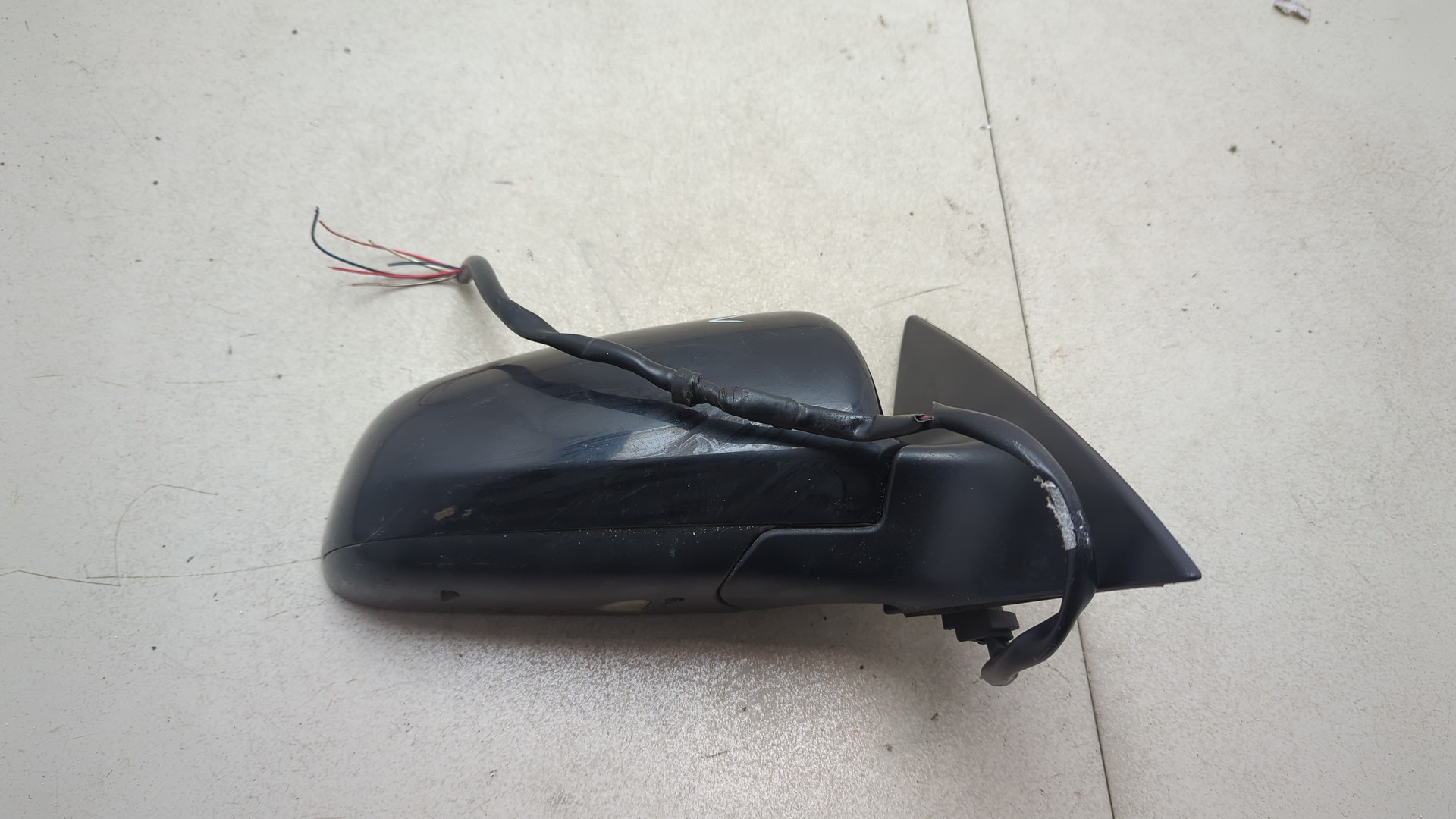 Зеркало правое электрическое