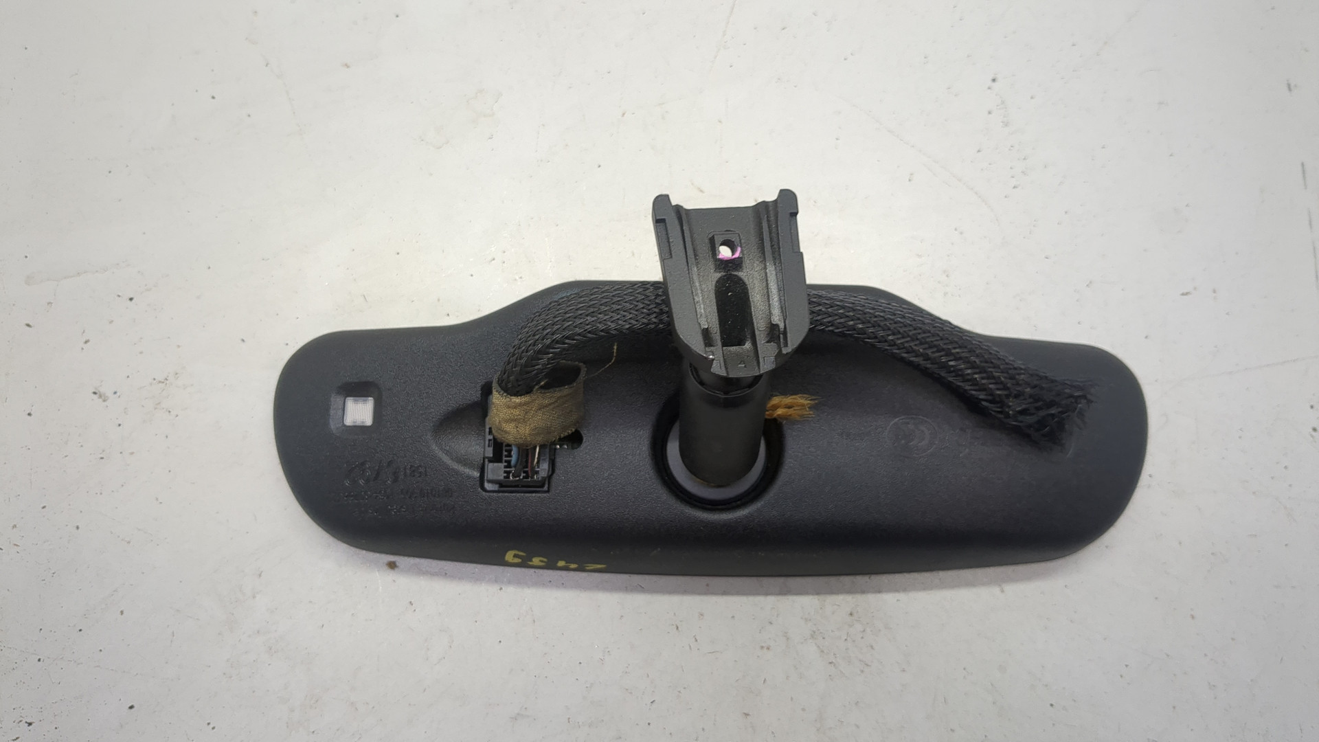 Зеркало заднего вида