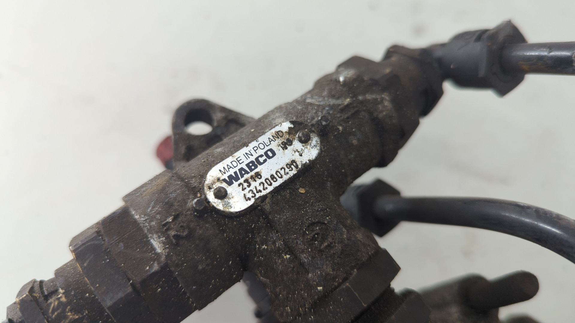 Кран нагрузочный