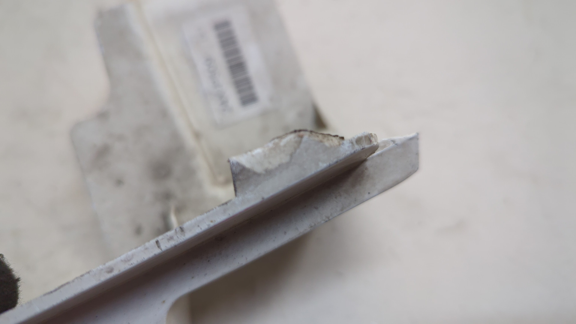 Накладка двери передней правой