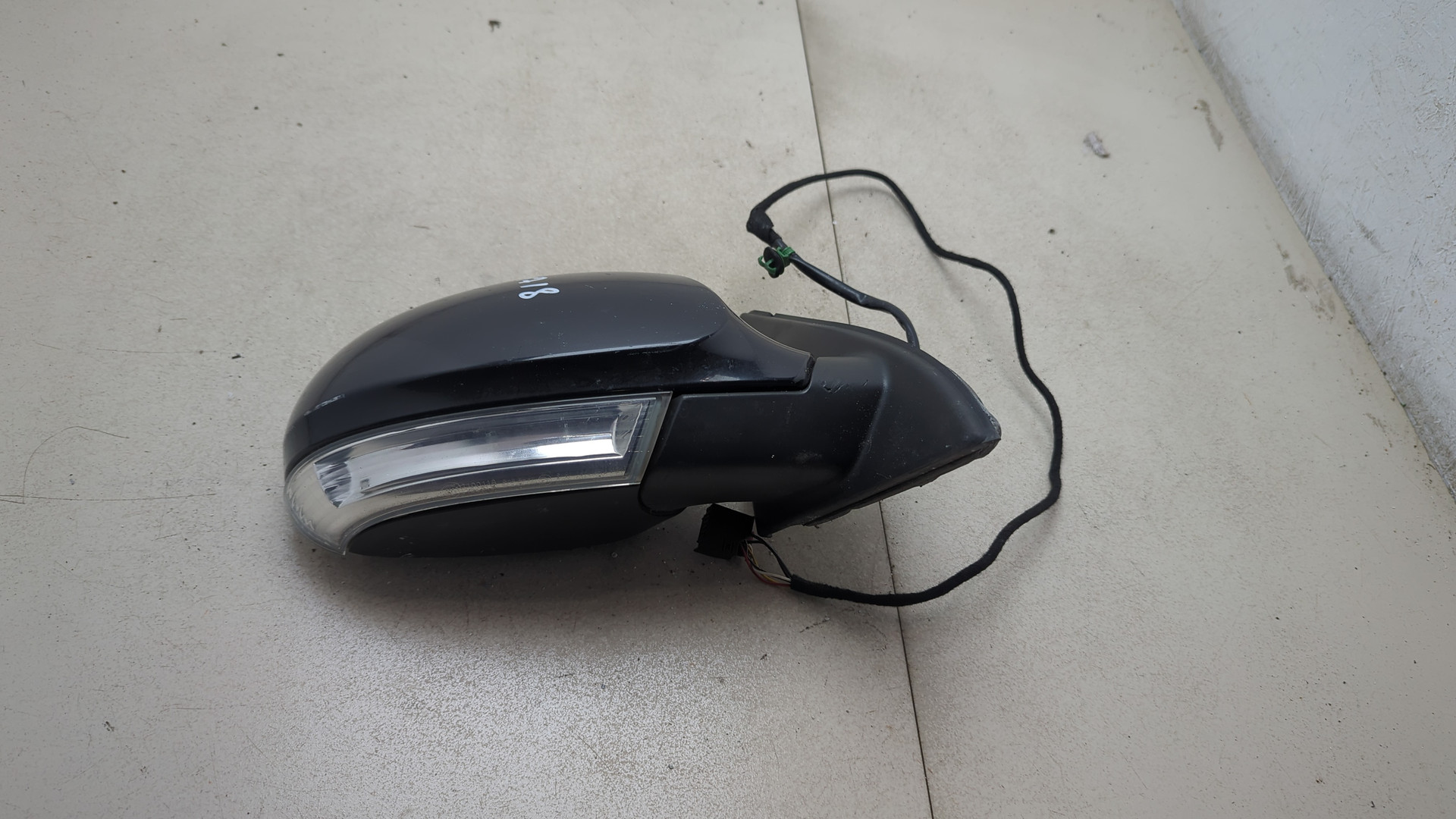 Зеркало правое электрическое