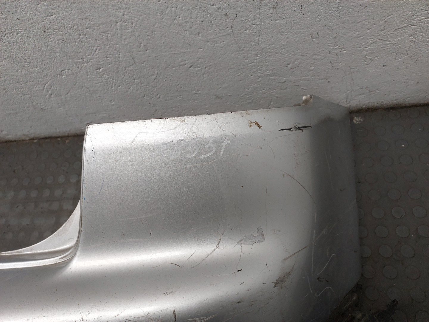 Бампер задний