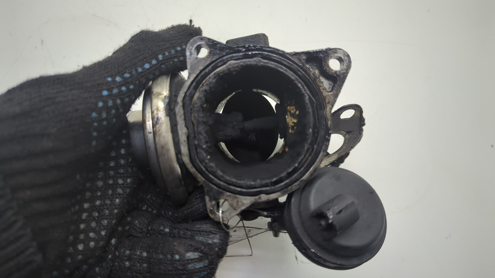 Клапан рециркуляции выхлопных газов (EGR)