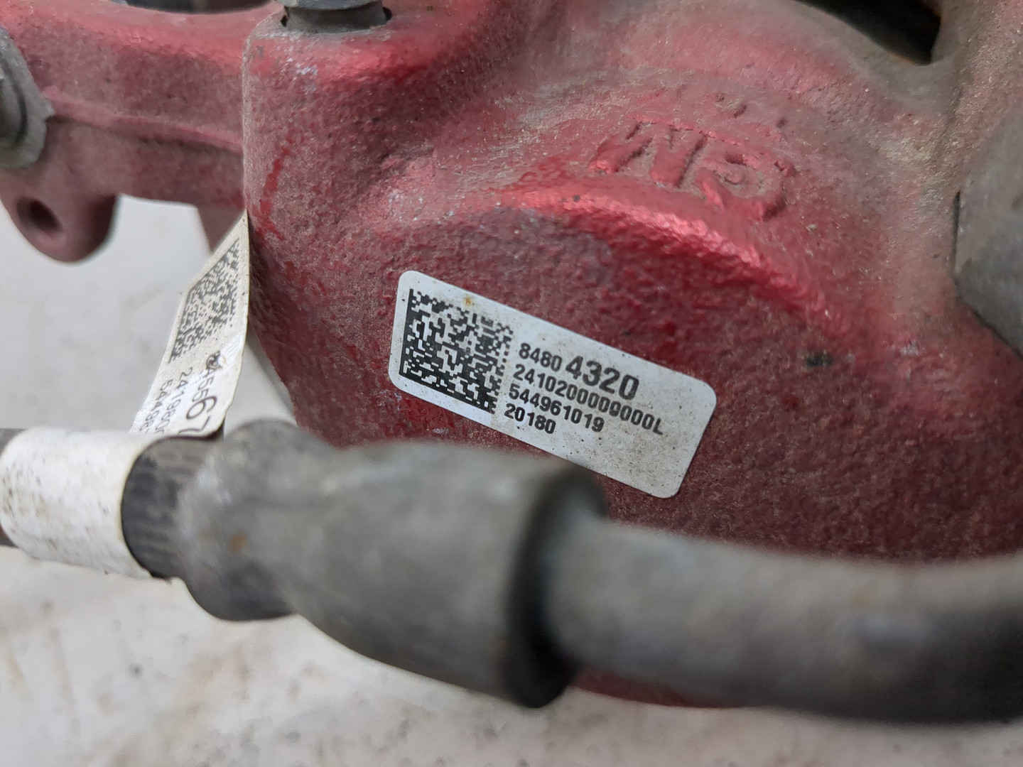 Суппорт передний левый