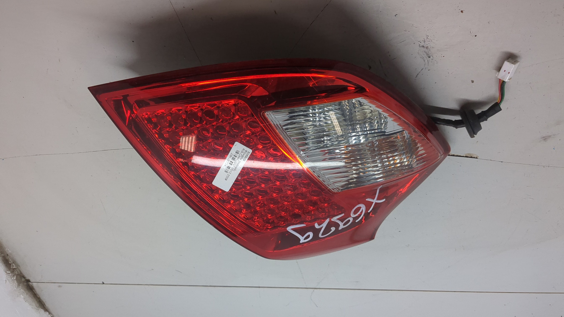 Фонарь задний левый