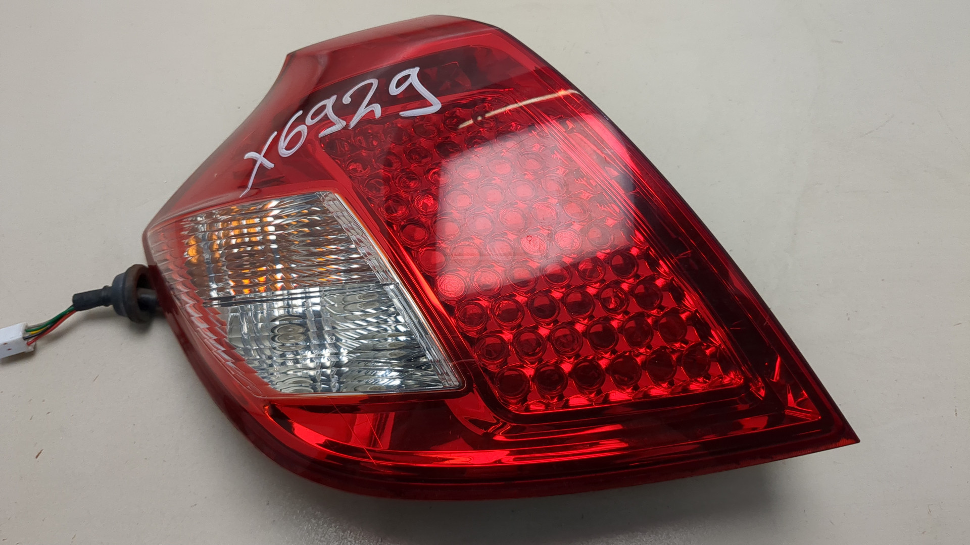 Фонарь задний левый