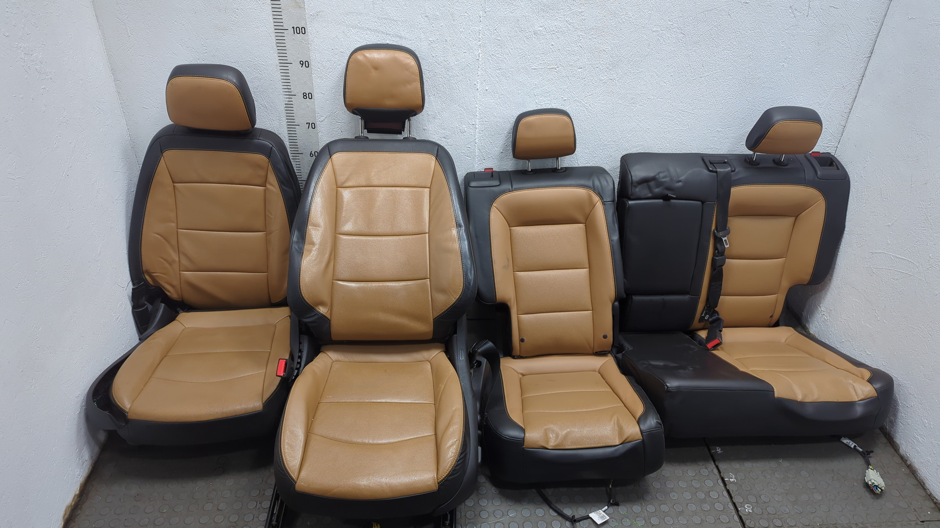 Сиденья комплект